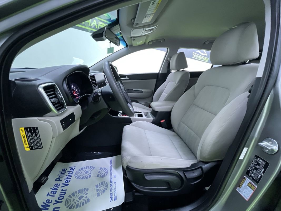 Used 2022 Kia Sportage LX image 18