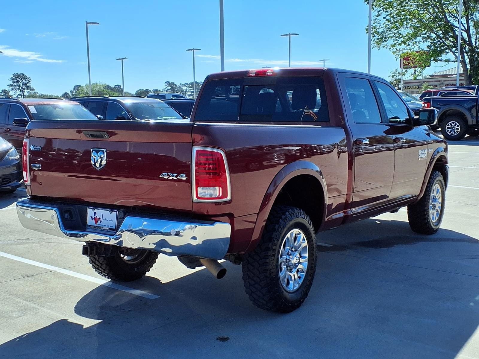 Used 2018 RAM 2500 Laramie w/ Convenience Group AWD/4WD image 6