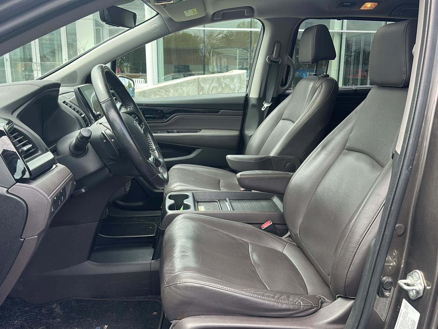 Used 2019 Honda Odyssey Elite image 9