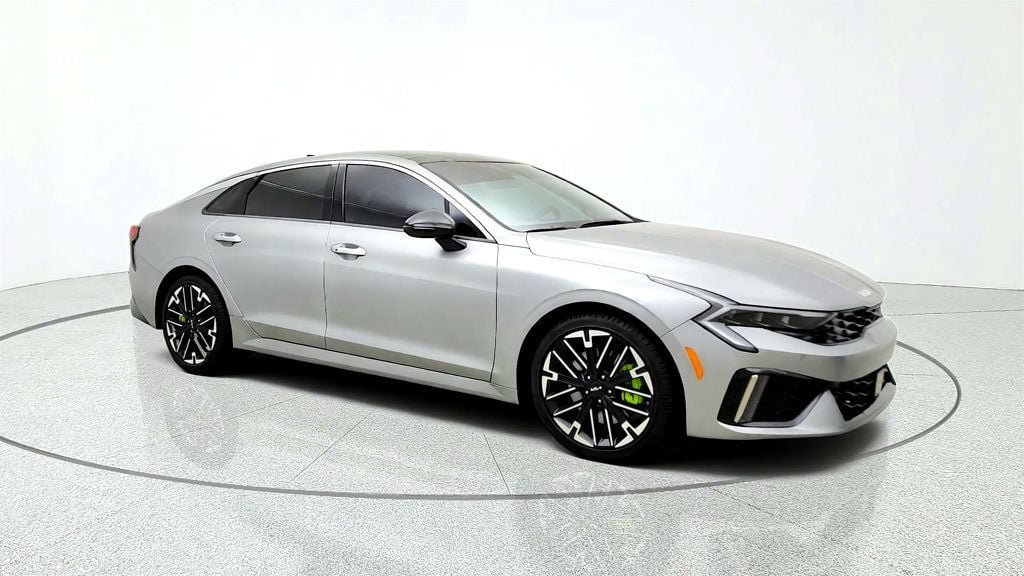 Used 2025 Kia K5 GT FWD image 3