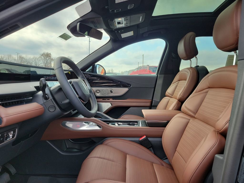 New 2026 Lincoln Nautilus Reserve AWD/4WD image 16