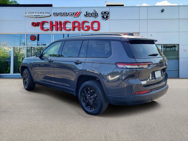 Certified 2024 Jeep Grand Cherokee L Laredo image 3