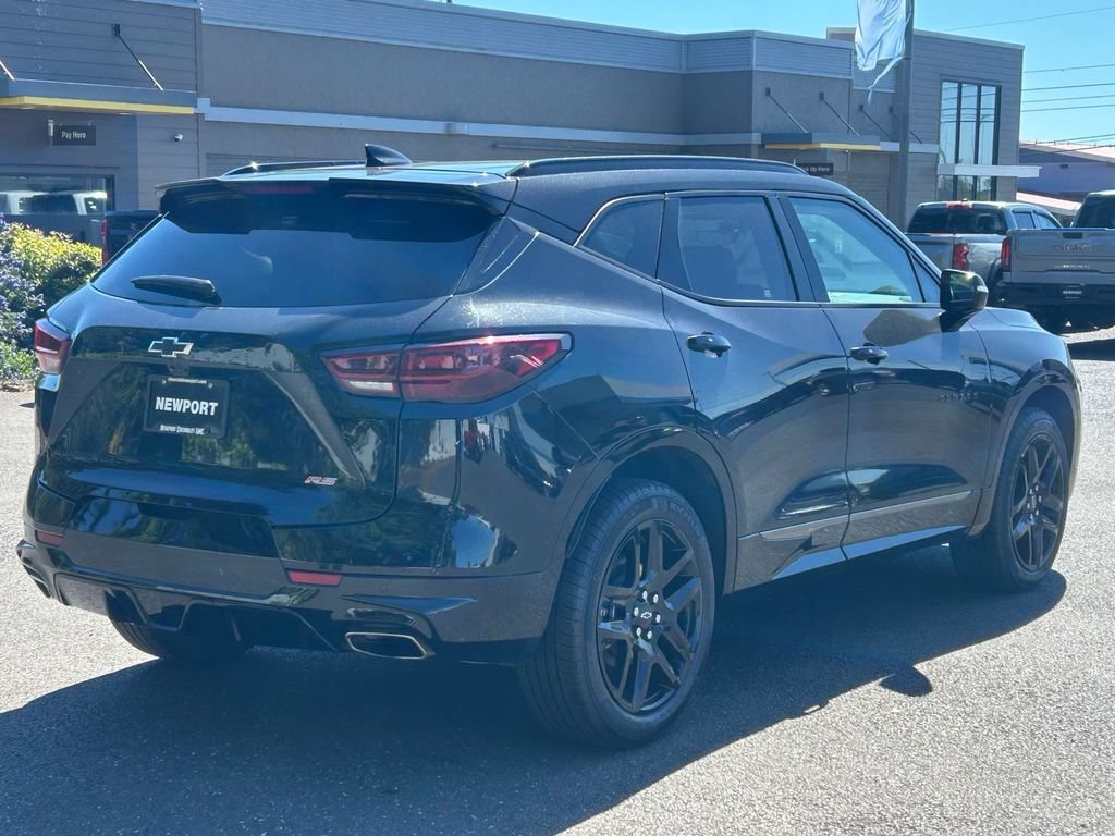 Certified 2024 Chevrolet Blazer RS w/ Driver Confidence II Package AWD/4WD image 5