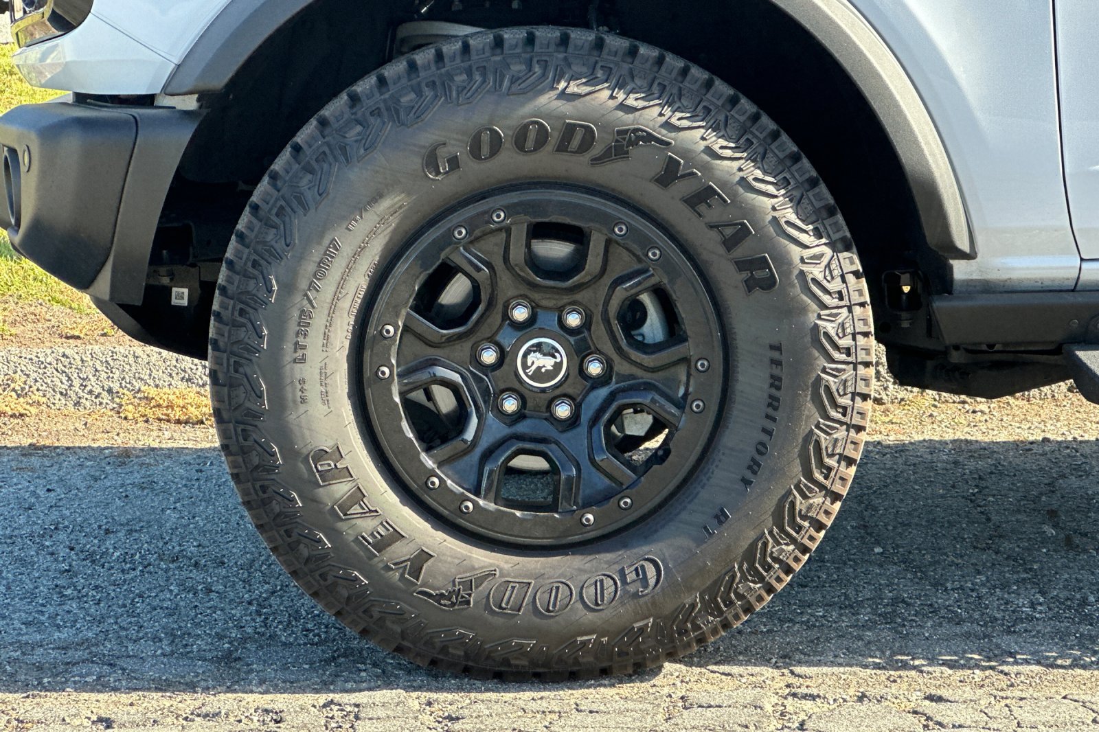 Used 2025 Ford Bronco Badlands AWD/4WD image 24