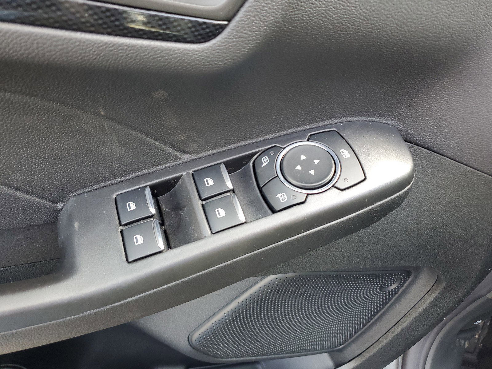 New 2025 Ford Escape ST-Line w/ Equipment Group 301A image 13