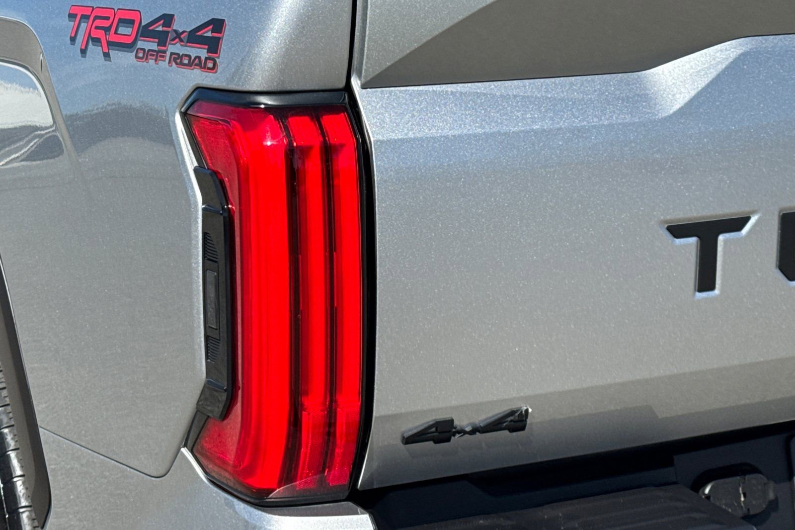 Used 2025 Toyota Tundra Limited image 24