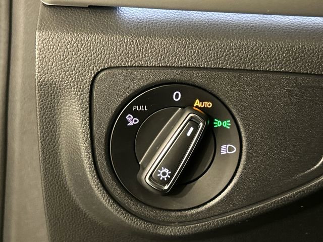 Used 2022 Volkswagen Atlas SEL image 22