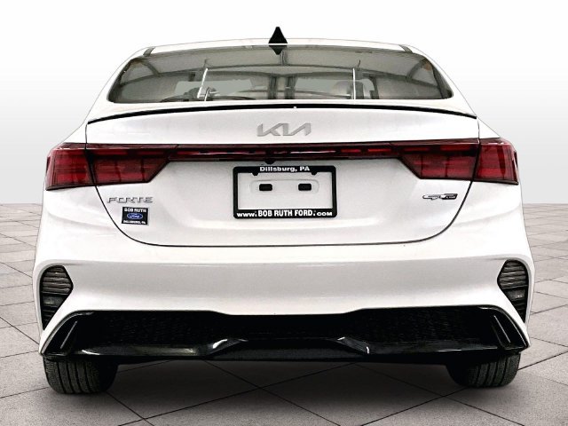 Used 2023 Kia Forte GT-Line w/ GT-Line Technology Package FWD image 4