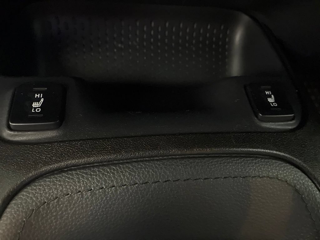 Used 2020 Toyota Corolla XSE FWD image 19
