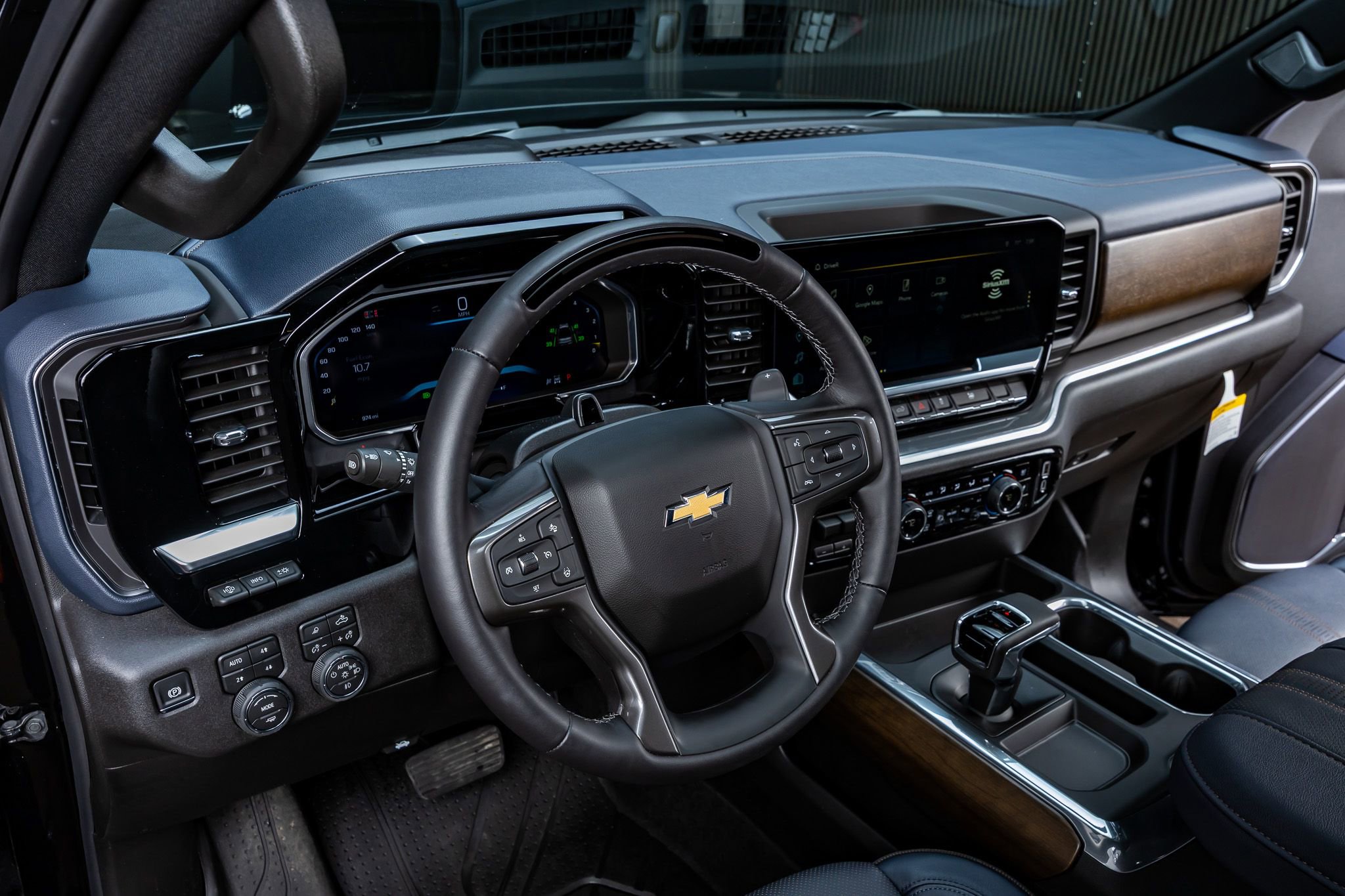 Used 2026 Chevrolet Silverado 1500 High Country image 17