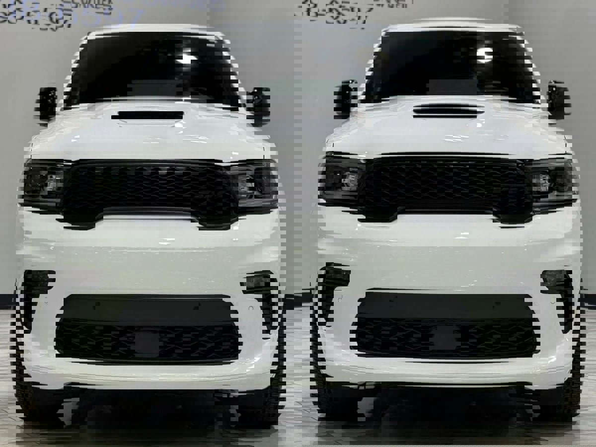 Used 2023 Dodge Durango SRT image 3
