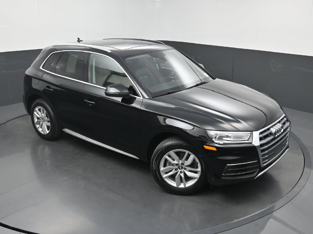 Used 2020 Audi Q5 2.0T Premium w/ Convenience Package AWD/4WD image 32