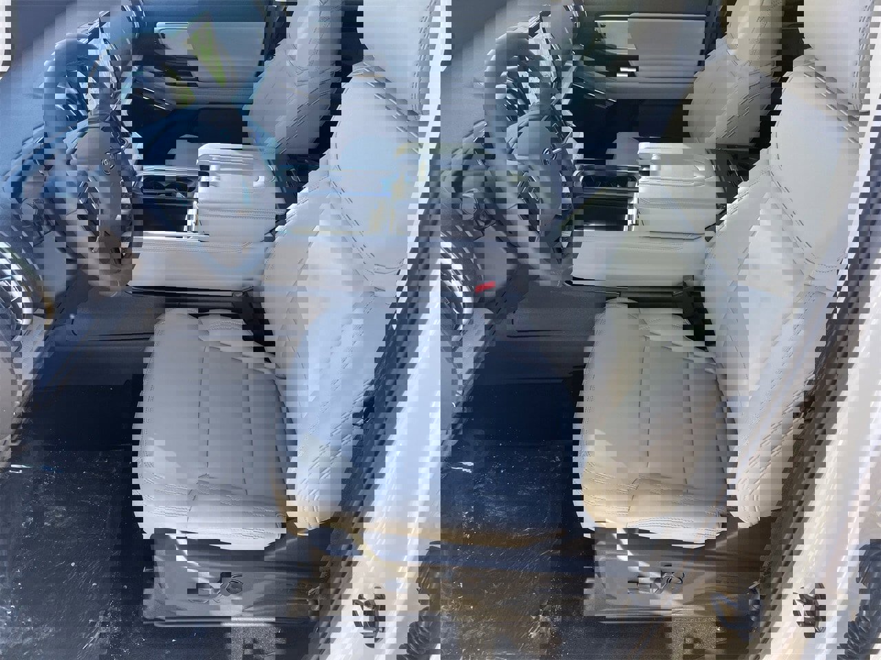 New 2026 Ford Expedition Active image 15