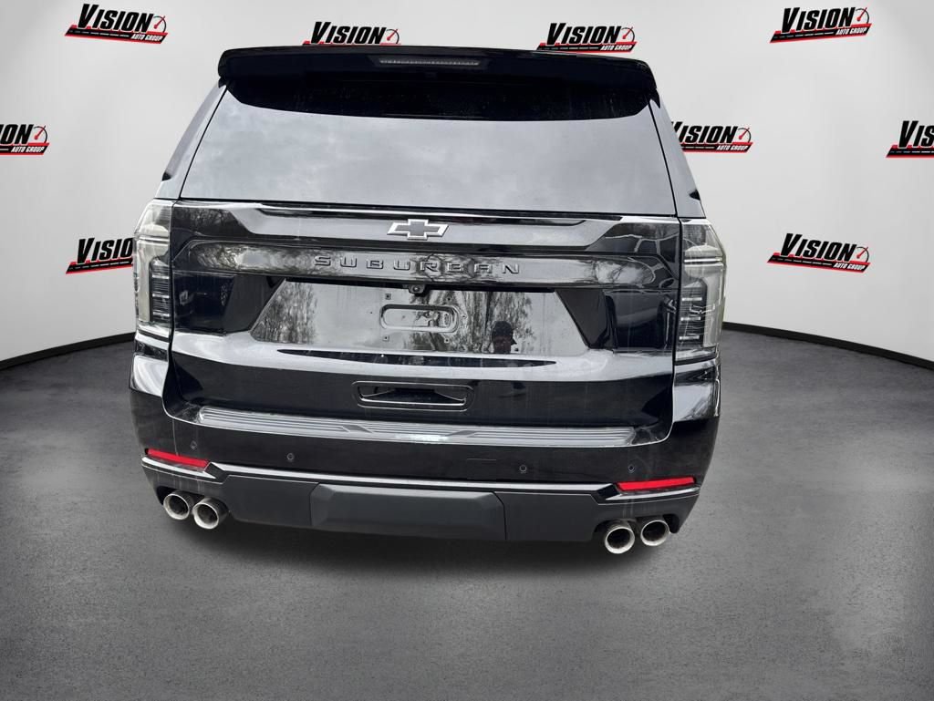 Used 2025 Chevrolet Suburban Z71 w/ Z71 Off-Road Package AWD/4WD image 6