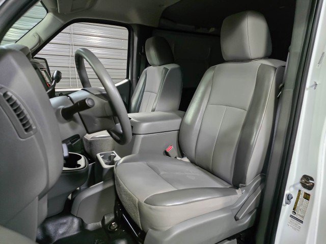 Used 2018 Nissan NV 2500 SV w/ Navigation Package image 15