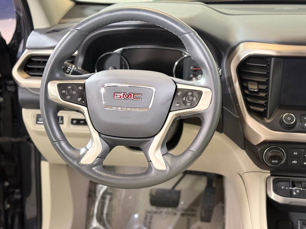 Used 2023 GMC Acadia Denali w/ Denali Ultimate Package image 11