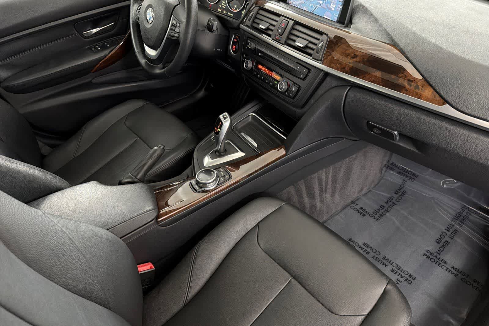 Used 2014 BMW 328i xDrive Sedan AWD/4WD image 15
