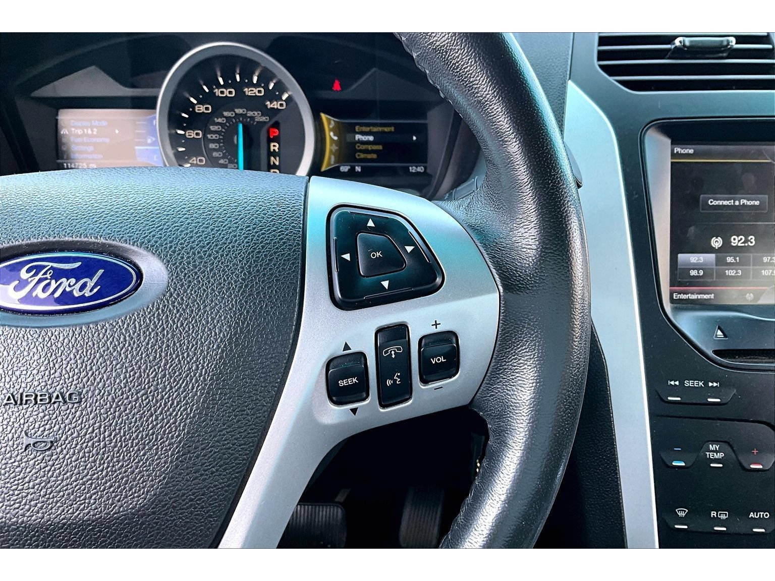 Used 2012 Ford Explorer XLT AWD/4WD image 12