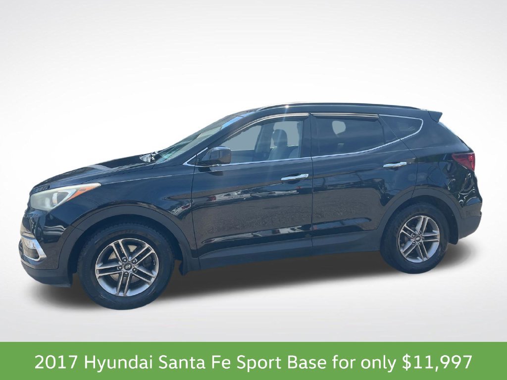 Used 2017 Hyundai Santa Fe Sport FWD image 2