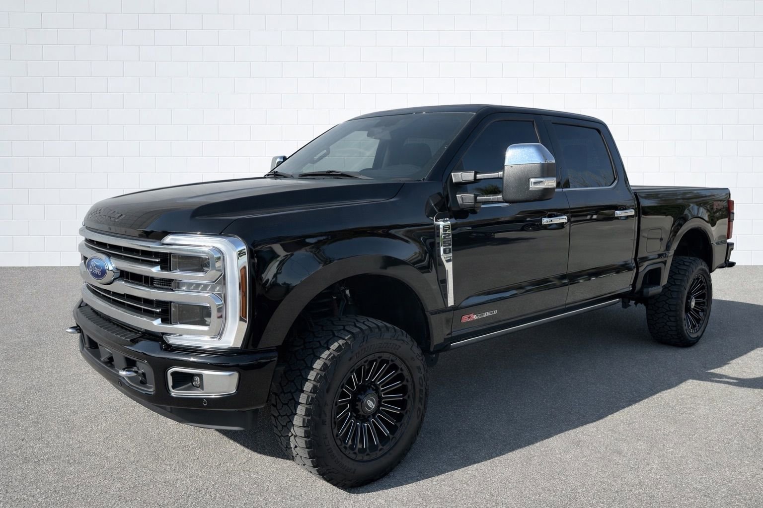 Used 2024 Ford F250 Limited w/ FX4 Off-Road Package image 1