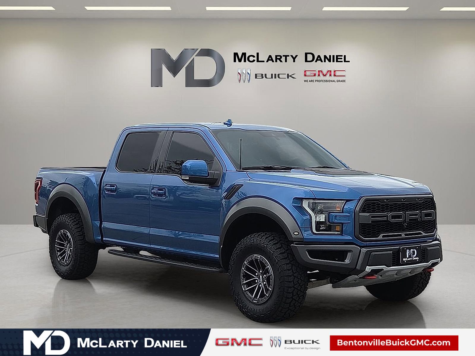 Used 2020 Ford F150 Raptor w/ Equipment Group 802A Luxury image 1