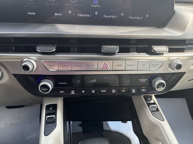 Used 2024 Kia Telluride S AWD/4WD image 18