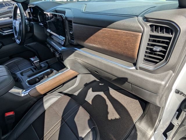 Used 2024 Chevrolet Silverado 1500 High Country image 20