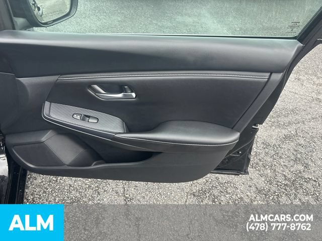 Used 2024 Nissan Sentra SV FWD image 15