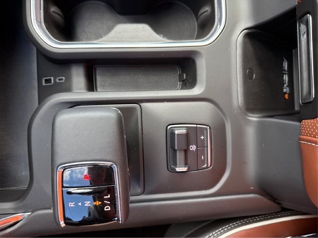 Used 2024 GMC Sierra 1500 Denali Ultimate AWD/4WD image 23