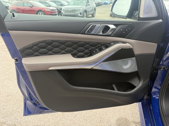 New 2026 BMW X5 M Competition w/ Executive Package image 9