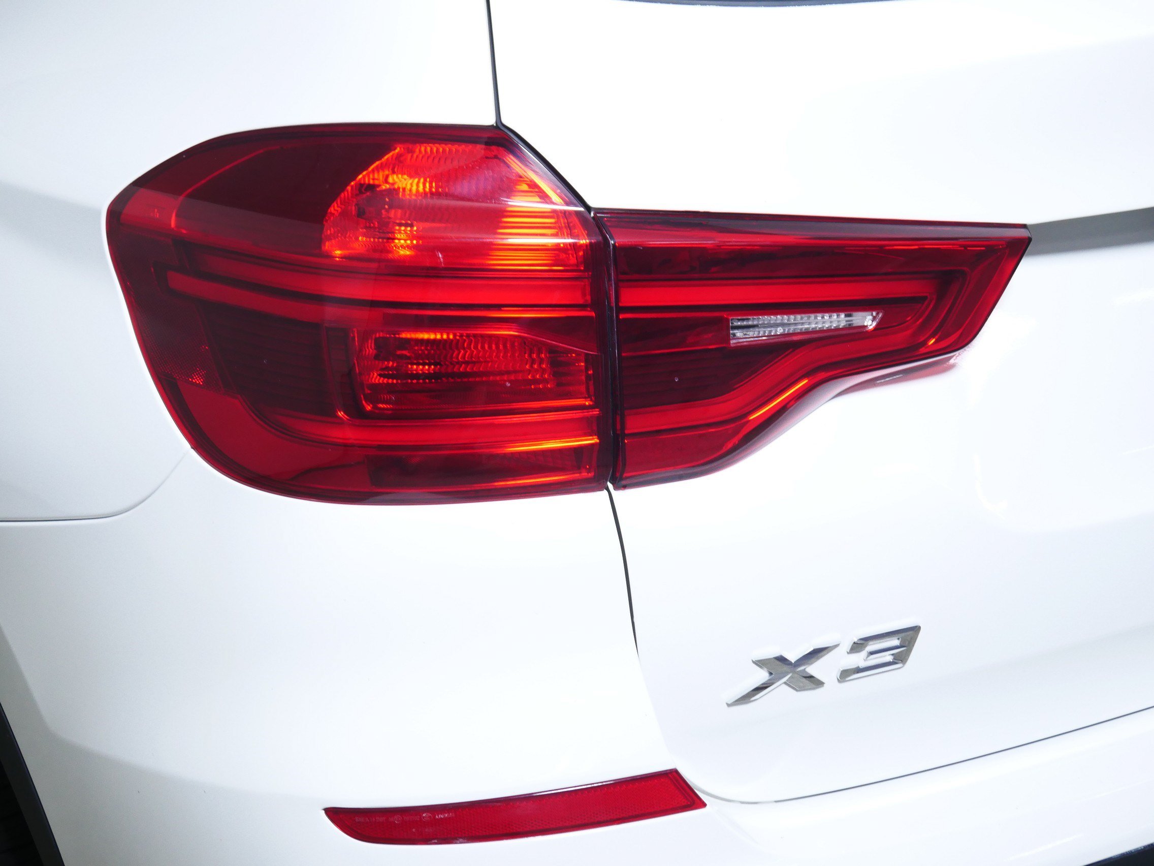 Used 2018 BMW X3 xDrive30i AWD/4WD image 17