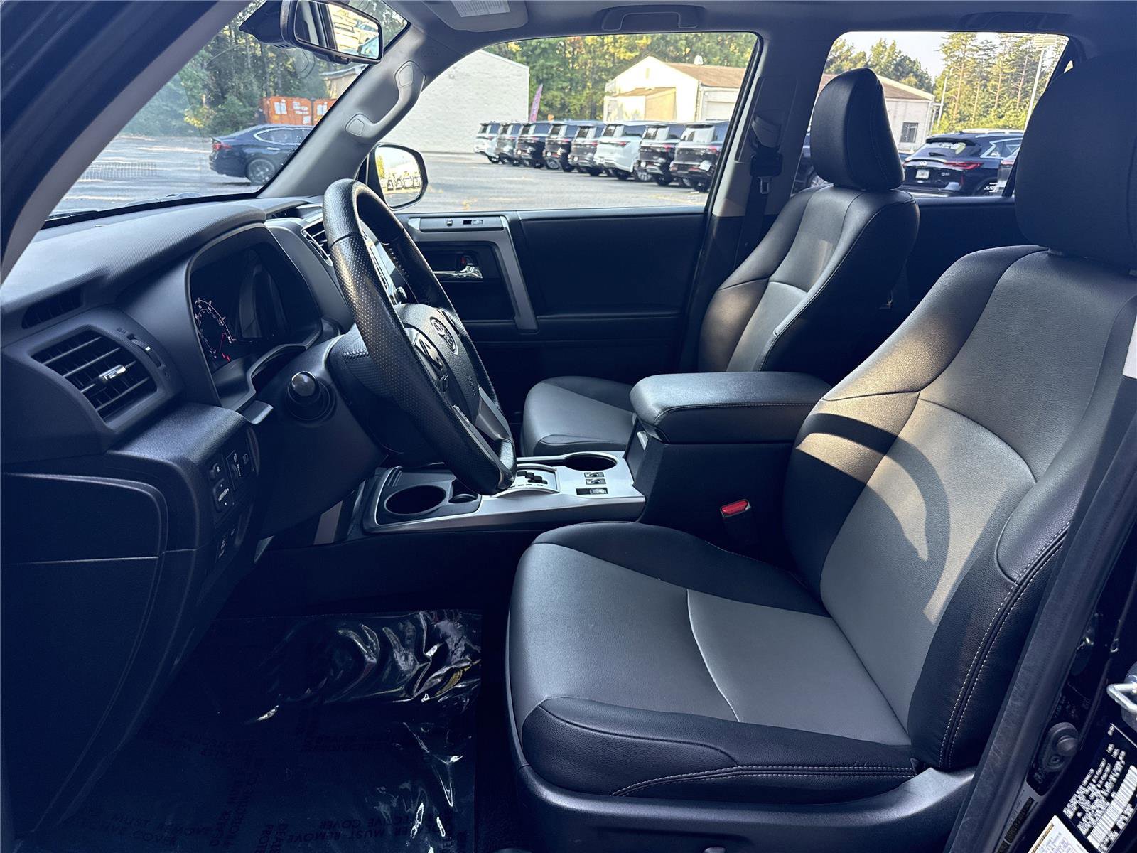 Used 2023 Toyota 4Runner SR5 Premium image 8