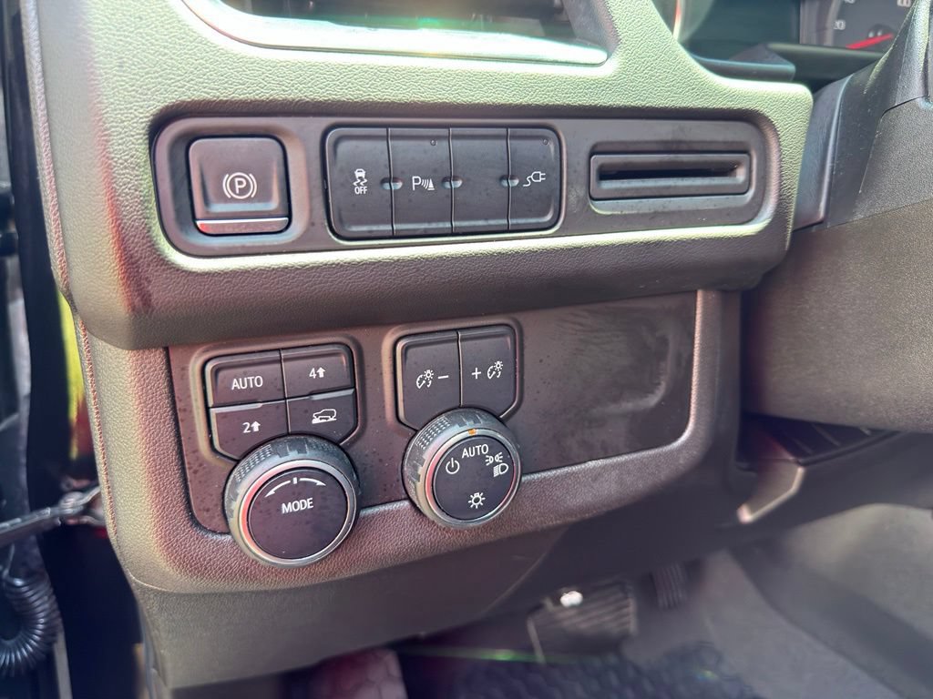 Used 2021 Chevrolet Tahoe LS AWD/4WD image 21