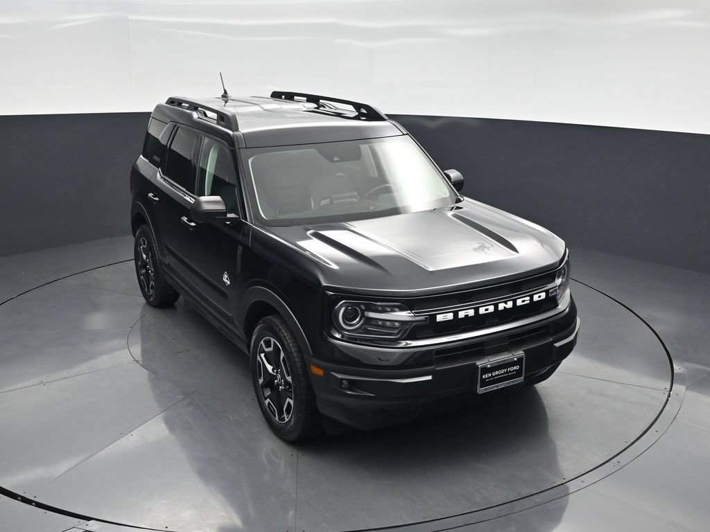 Used 2023 Ford Bronco Sport Outer Banks w/ Tech Package AWD/4WD image 40