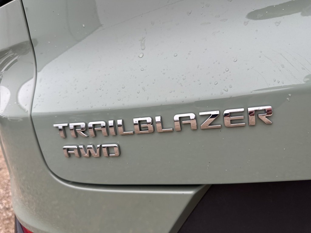 Used 2025 Chevrolet TrailBlazer ACTIV w/ Convenience Package image 34