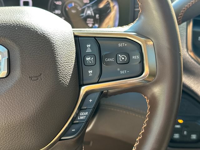 Used 2026 RAM 2500 Limited AWD/4WD image 30