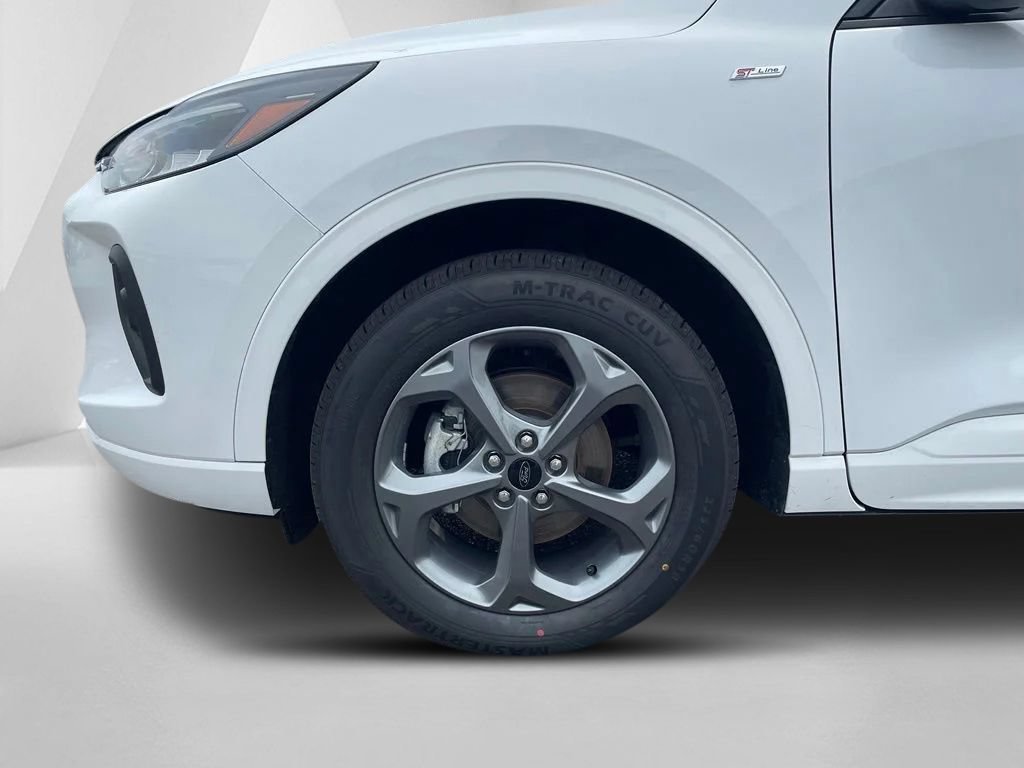Used 2023 Ford Escape ST-Line Select AWD/4WD image 15