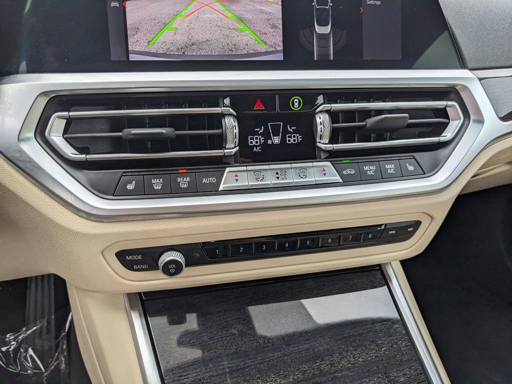 Used 2023 BMW 430i xDrive Convertible w/ Premium Package image 21