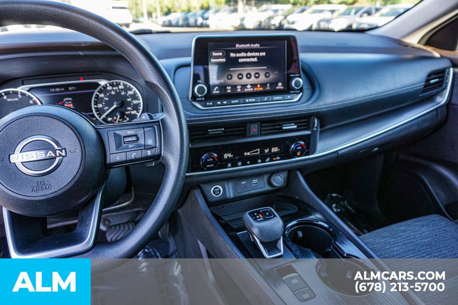 Used 2023 Nissan Rogue SV FWD image 31