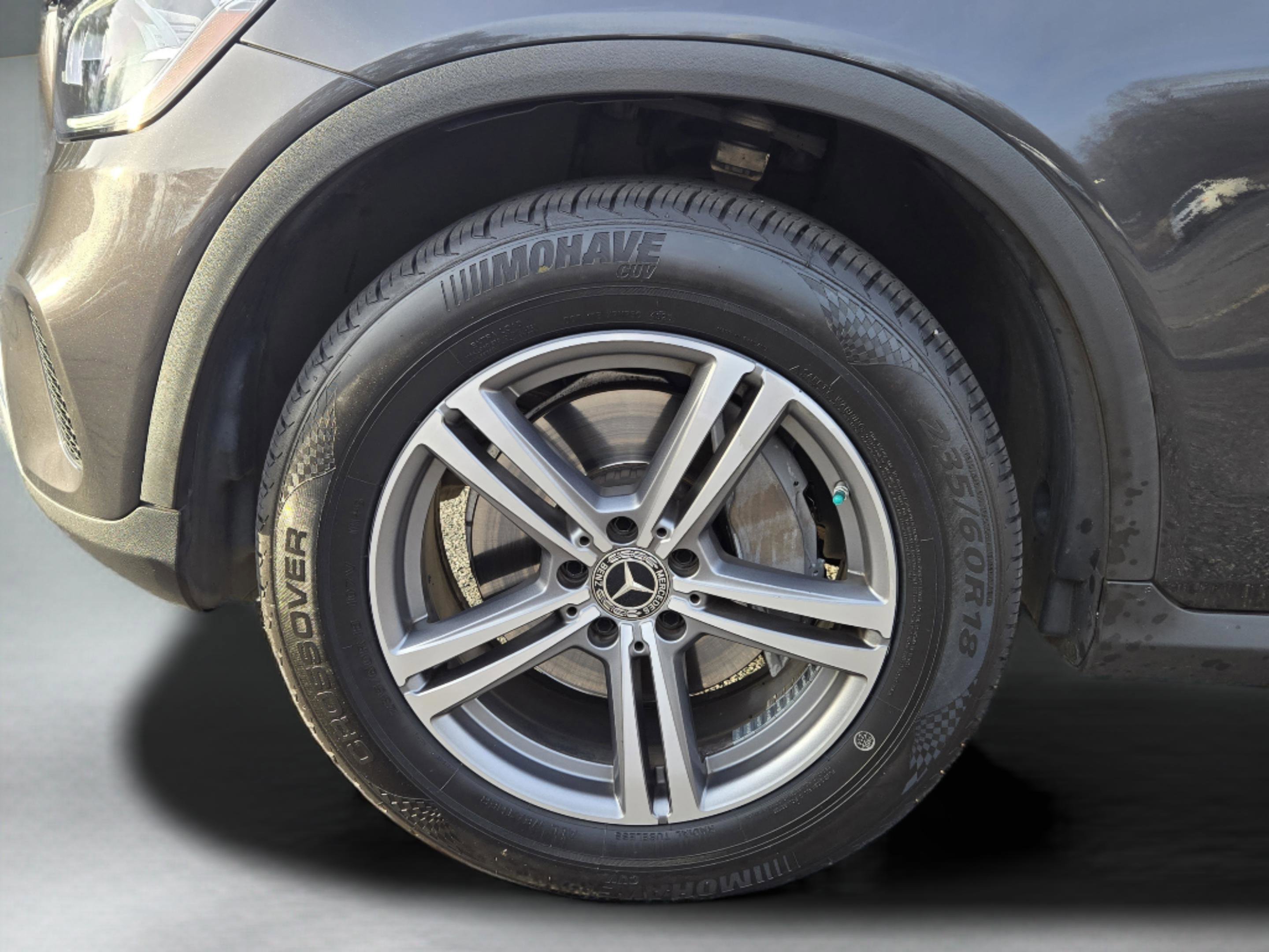 Used 2020 Mercedes-Benz GLC 300 4MATIC image 12