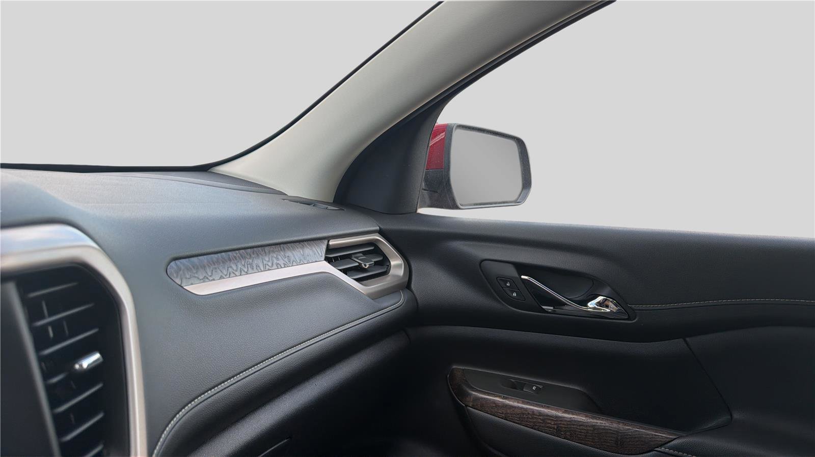 Used 2023 GMC Acadia Denali AWD/4WD image 10