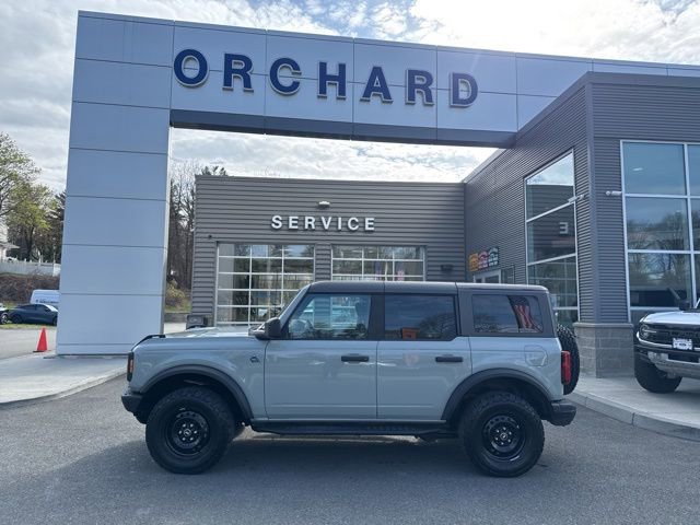 Certified 2022 Ford Bronco Black Diamond AWD/4WD image 2