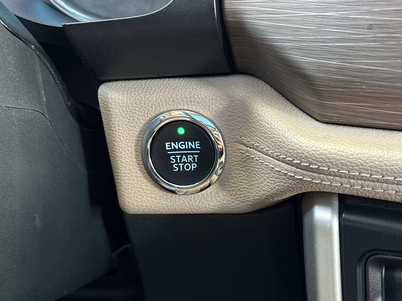 Used 2024 Ford Expedition Max Limited image 29