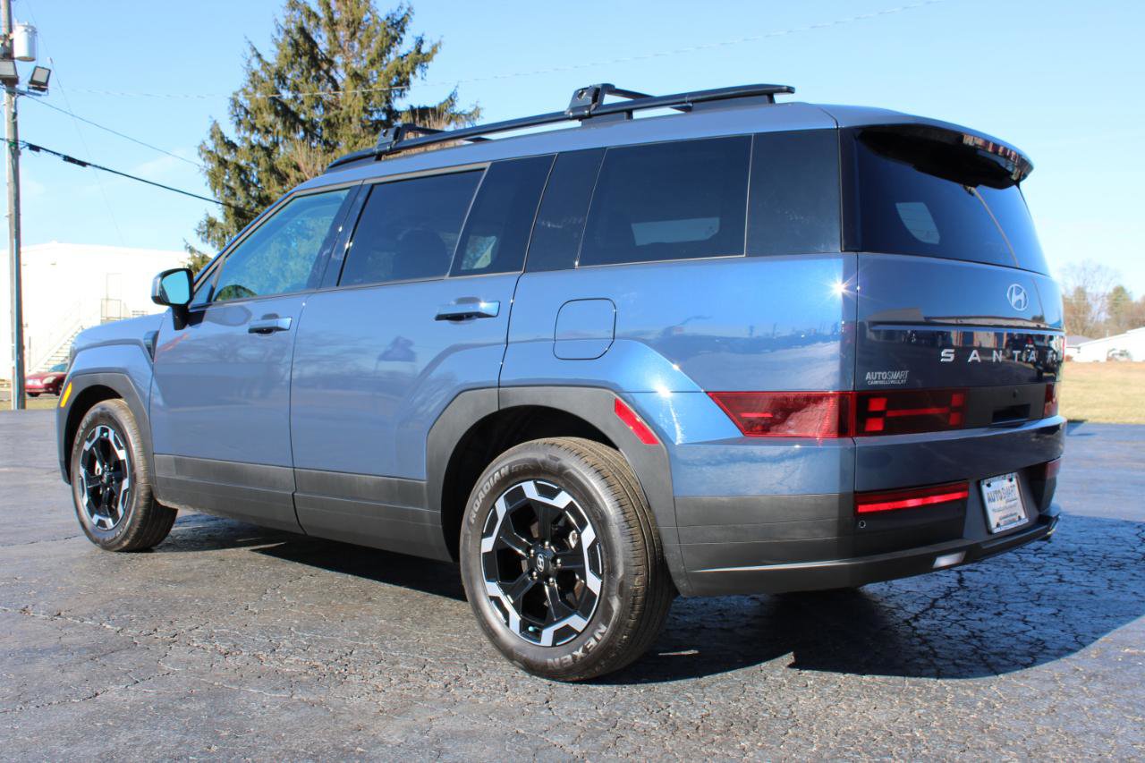 Used 2025 Hyundai Santa Fe SEL image 12