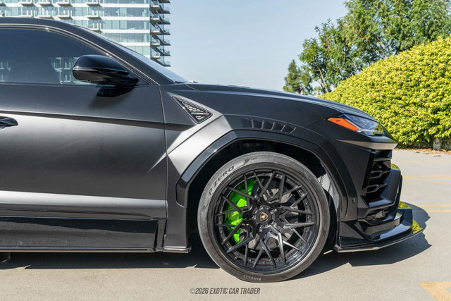 Used 2021 Lamborghini Urus image 11