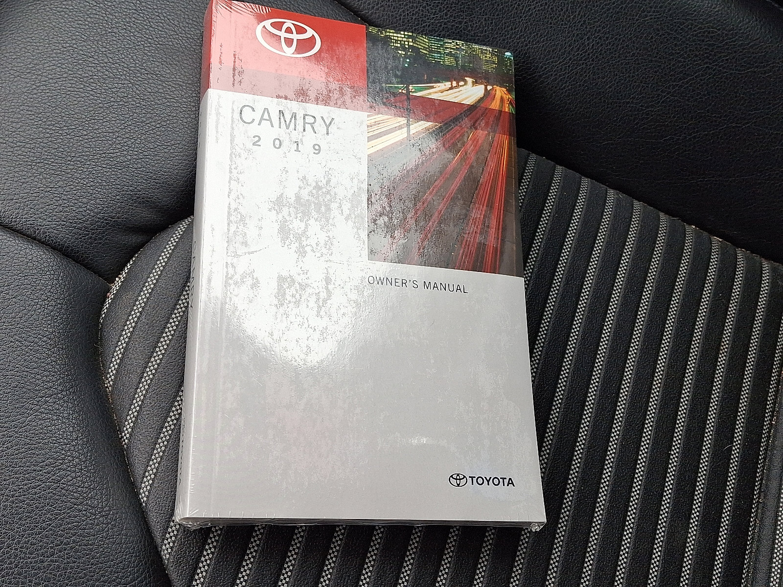 Used 2019 Toyota Camry SE image 26