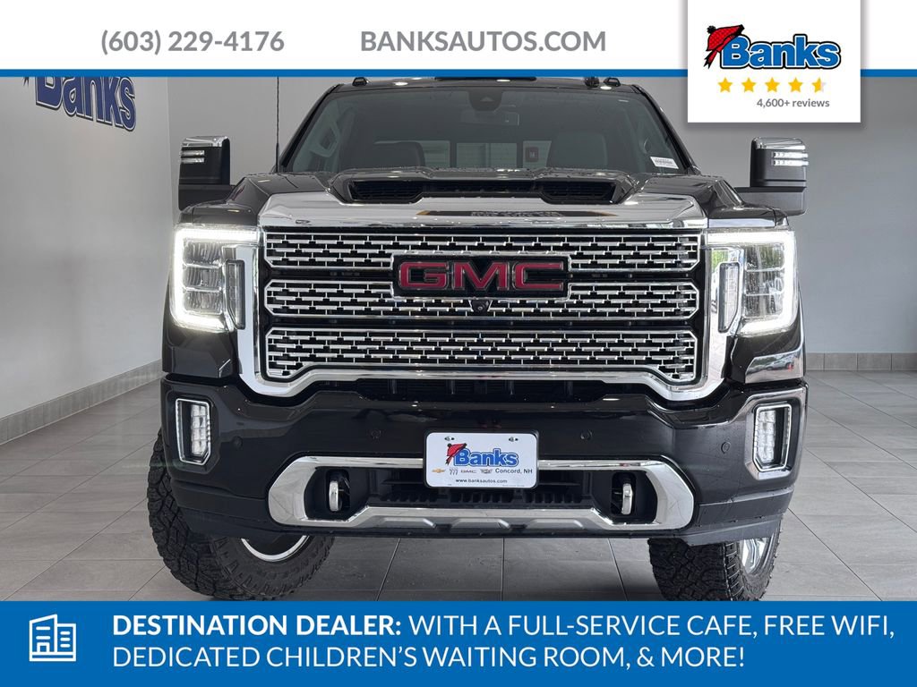 Used 2022 GMC Sierra 2500 Denali AWD/4WD image 3