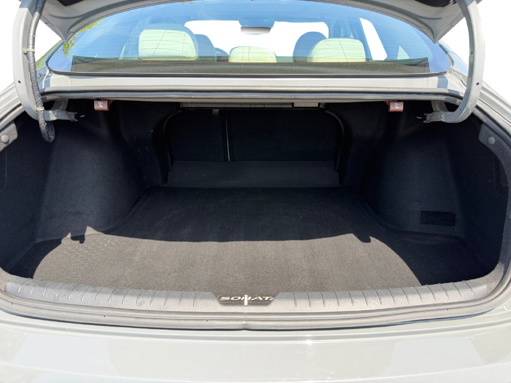Used 2022 Hyundai Sonata SEL w/ Convenience Package FWD image 14