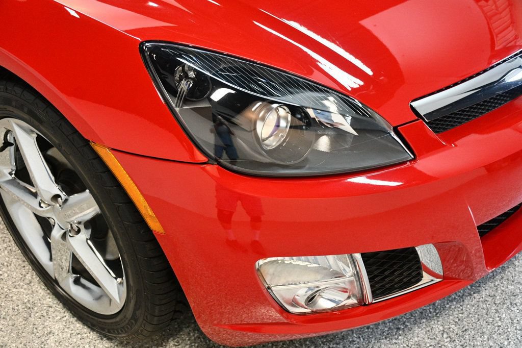 Used 2007 Saturn Sky Red Line RWD image 9
