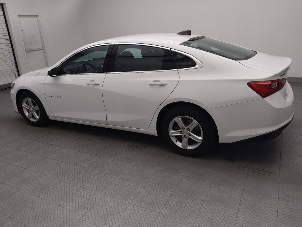 Used 2022 Chevrolet Malibu LS w/ Driver Confidence Package II FWD image 3
